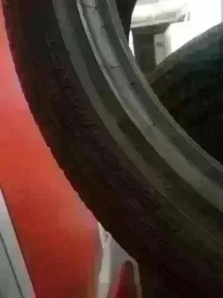 275 40 R21 Continental - 2 neumáticos +75%