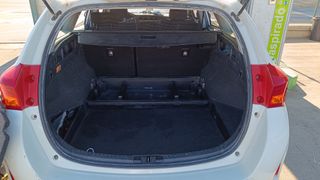 Toyota Auris  Touring Sport Hibrido 2013