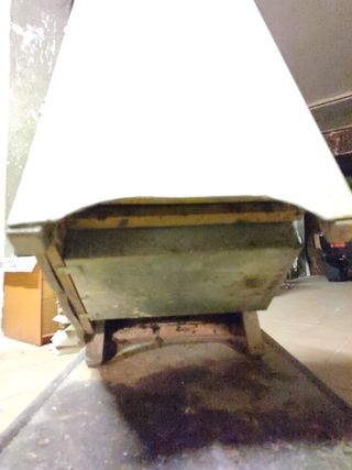 Antigua nevera de hielo Tarrats