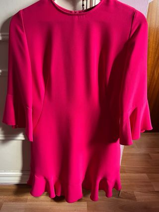 Vestido fiesta rosa fucsia prácticamente nuevo