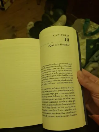 El libro de las preguntas desconcertantes (Span...