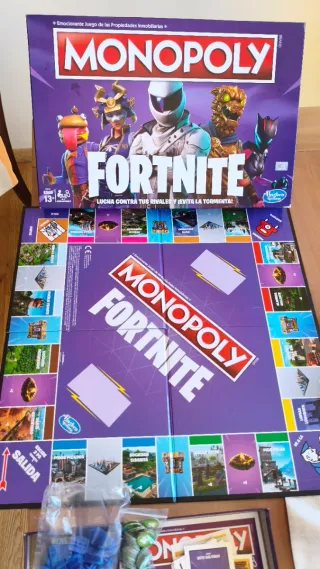 Monopoly Fortnite Edición Juego de Mesa