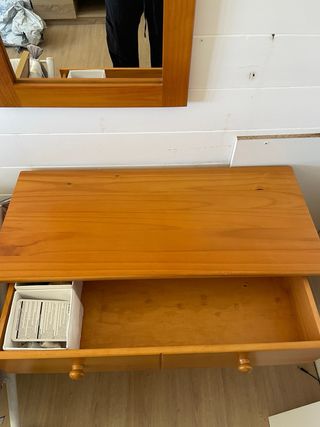Cómoda de madera de pino + regalo espejo