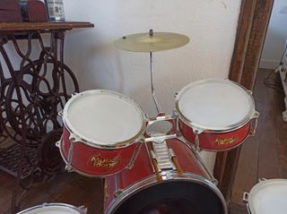 Batería de juguete Music Planet