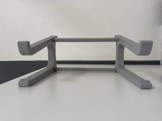 Soporte para portátil con almacenamiento