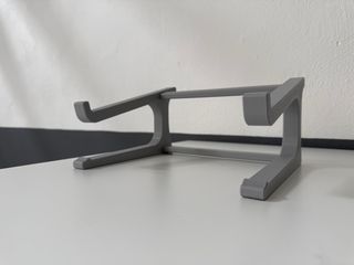 Soporte para portátil con almacenamiento