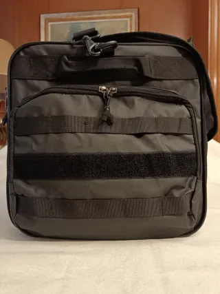 Bolsa moto Rhinowalk extensible de viaje.