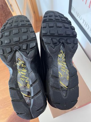 Nike Air Max 95 x CRTZ “Honeyblacks”