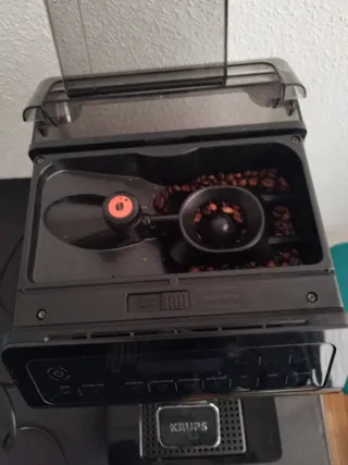 Cafetera Krups Quattro Force Negra