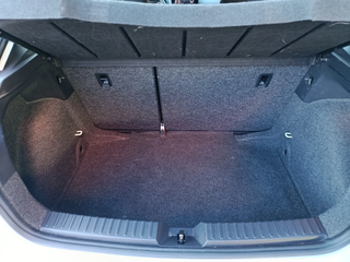 DESDE 196€ AL MES SIN ENTRADA SEAT IBIZA BLANCO