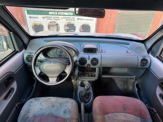 SE VENDE RENAULT KANGOO PAMPA 1.4 CON 176.000 KM