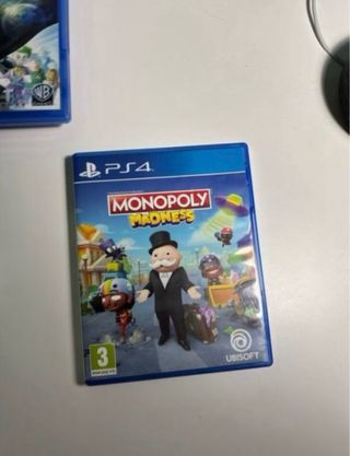 PS4 Slim Negra + 2 Mandos + FIFA 23+ 2 juegos