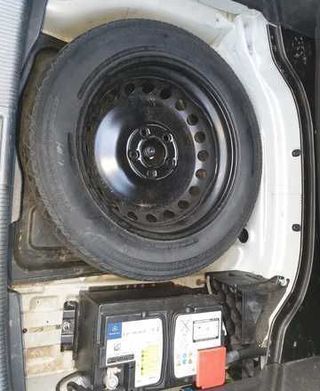 Se vende RUEDA DE REPUESTO MERCEDES C W204