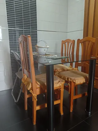 Mesa Comedor Cristal Negra y Plata