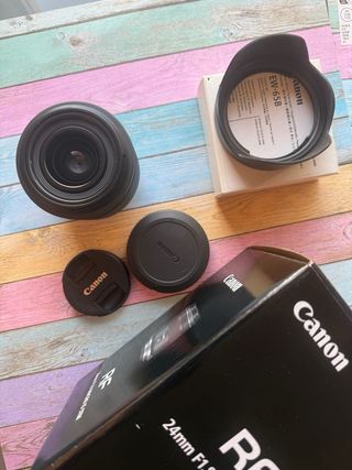 Canon RF 24mm f/1.8 Macro IS STM + parasol oficial