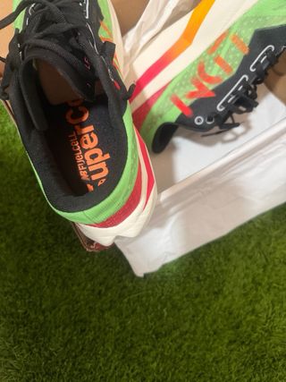 New Balance TCS London Marathon FuelCell SuperCom