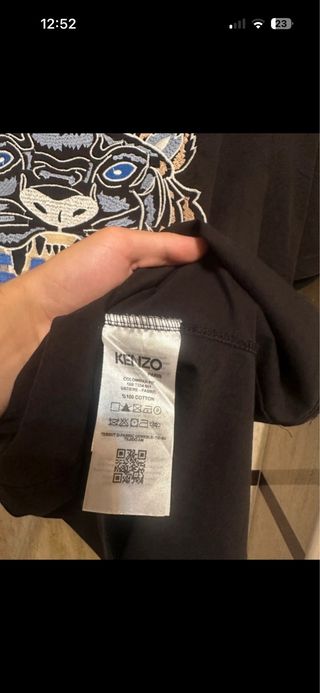Camiseta Kenzo Negra con Estampado Tigre