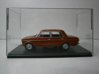 SEAT 1430 FU ESPECIAL 1600 ESCALA 1/24 SALVAT
