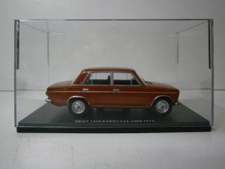 SEAT 1430 FU ESPECIAL 1600 ESCALA 1/24 SALVAT