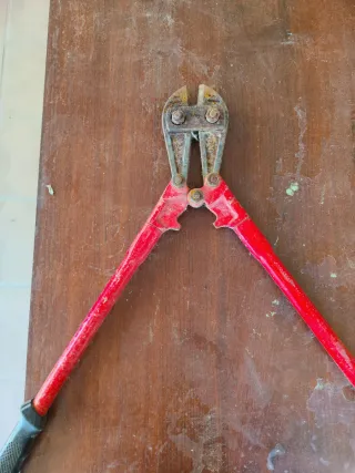 Cizalla cortacadenas profesional