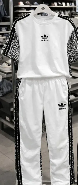 Conjunto Adidas Talla M