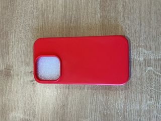 Funda roja para móvil