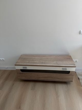 Mueble de salón madera y cristal