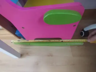 Silla infantil con cajón