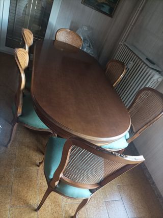 Mesa extensible madera maciza, en perfecto estado