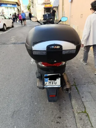 Kawasaki J300 Scooter Negro