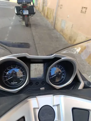 Kawasaki J300 Scooter Negro