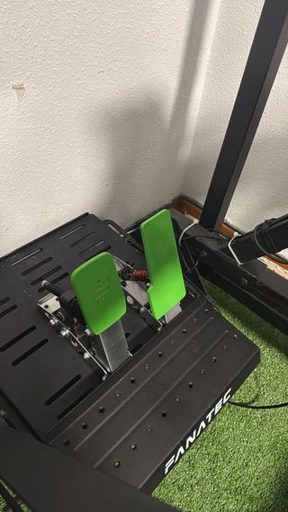 Fanatec DD PRO PC/PS5 / Cockpit Nex Level .