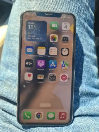 iPhone 11 Pro Max Apple