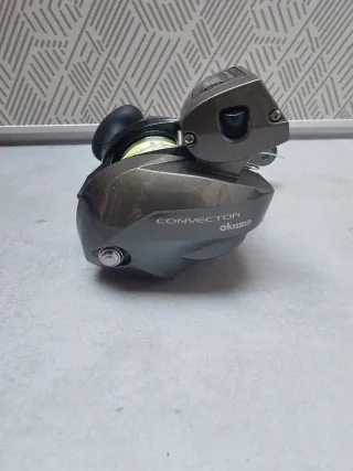 Carrete Okuma CV354-DLX LH (maneta izq.)