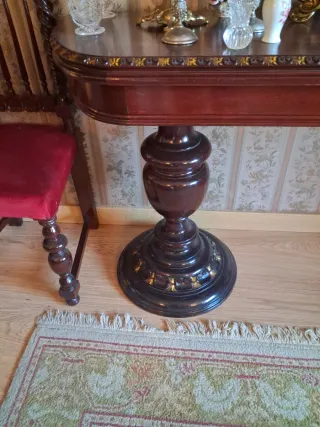 Comedor Clásico Completo de madera noble