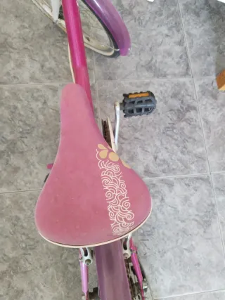 Bicicleta infantil rosa Btwin