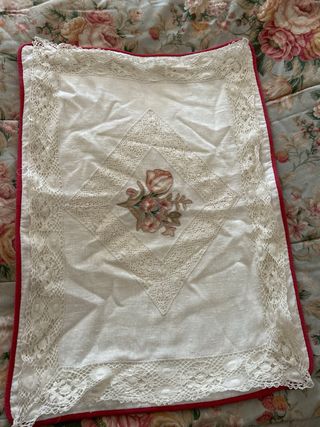 Edredón de lino floral verde y rosa