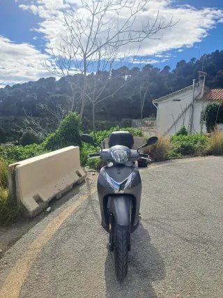 Honda SH Mode 125 (2017) Con tan solo 13.000km!!
