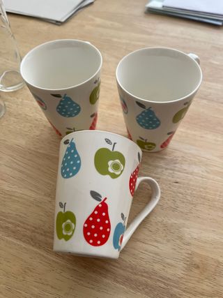 Juego de 3 tazas frutales