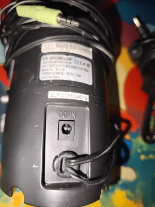 Pareja altavoces Genius PC/Móvil