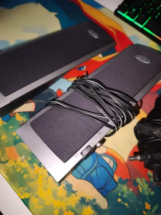 Pareja altavoces Genius PC/Móvil