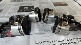 Pistones y bielas Honda CB600F Hornet