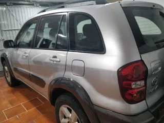 Toyota RAV4 2004