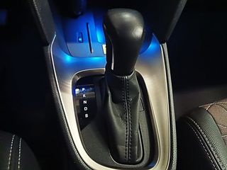 Toyota Yaris Cross Hybrid FWD Style