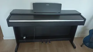 Piano Eléctrico Yamaha Negro Poco Uso