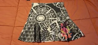 Gonna corta Desigual tg 44