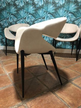 4 Sillas de Diseño Beige y Azul