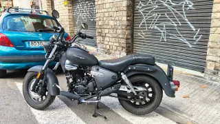 Keeway Superlight 125 Negra