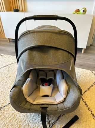 Sillita Bugaboo Turtle gris + base isofix