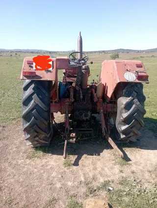 Tractor Internacional